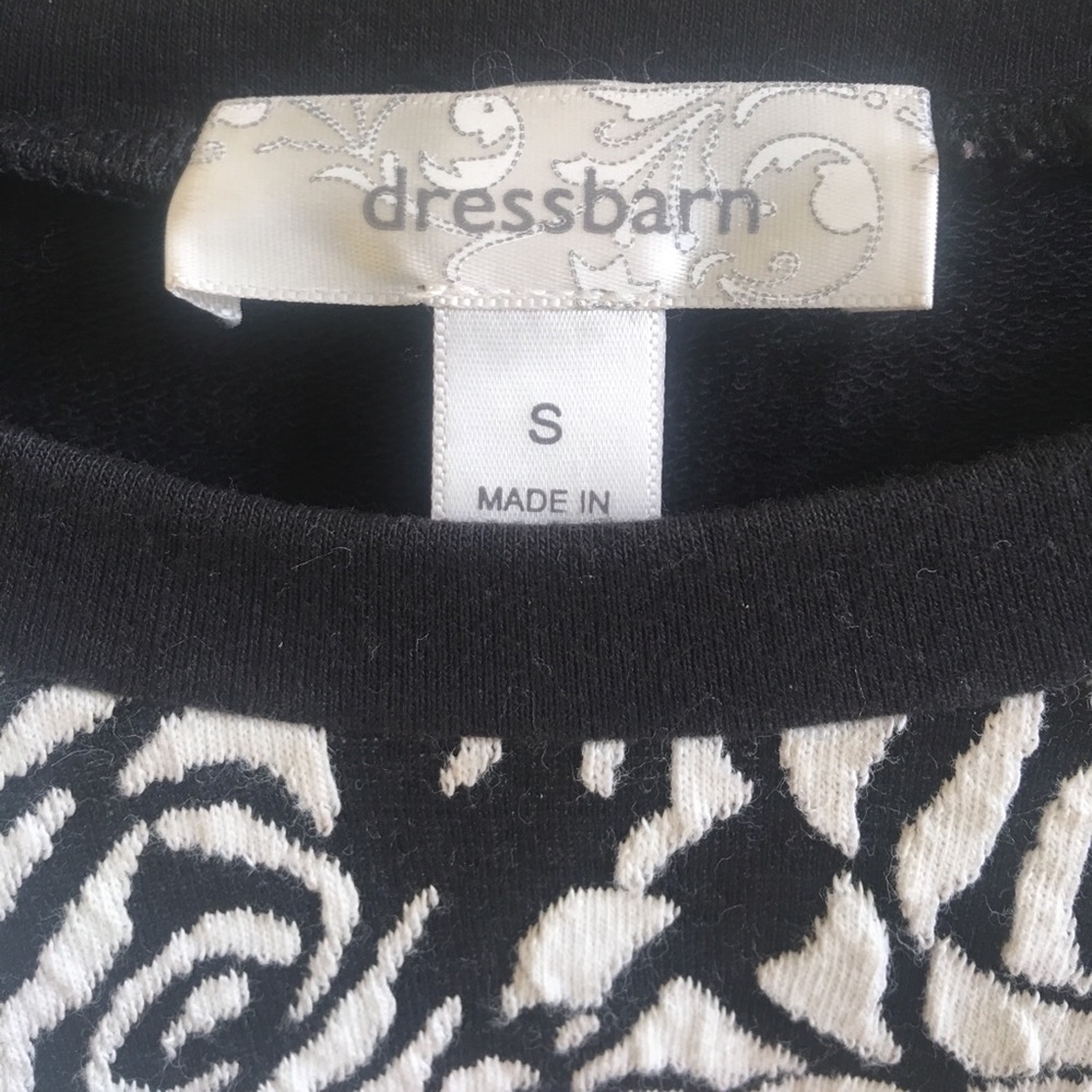 Sweater - Picture 3 of 3
